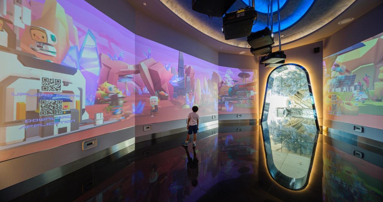Grande Centre Point Space Pattaya Dış mekan fotoğraf The 3D cinema