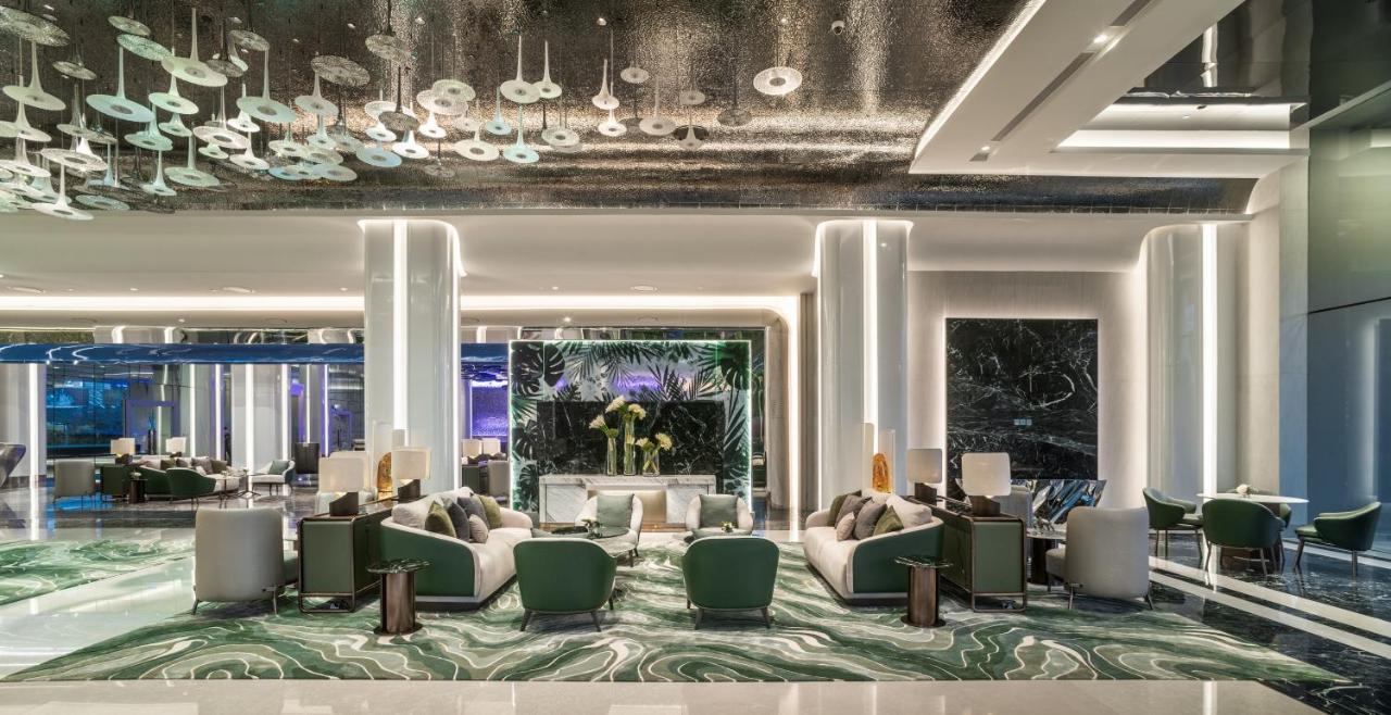 Grande Centre Point Space Pattaya Dış mekan fotoğraf The lobby of the hotel